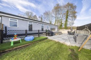 Photo 6- click for photo gallery